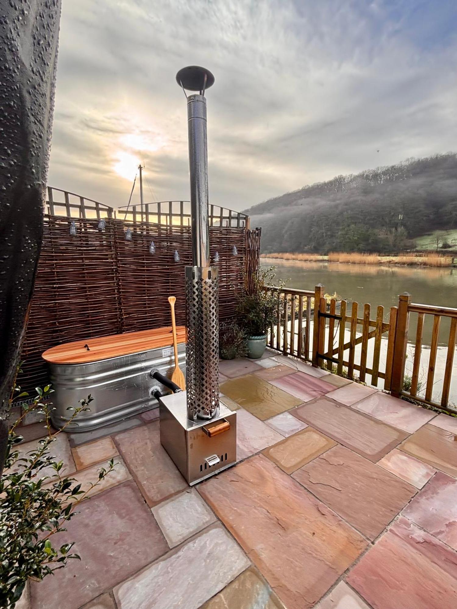 Viaduct River View & Outdoor Bath - Couples Retreat Calstock Eksteriør billede